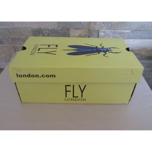 New w Box, Fly London Black Leather Cula Sandals Size 41 EU / 8 US - Picture 6 of 7